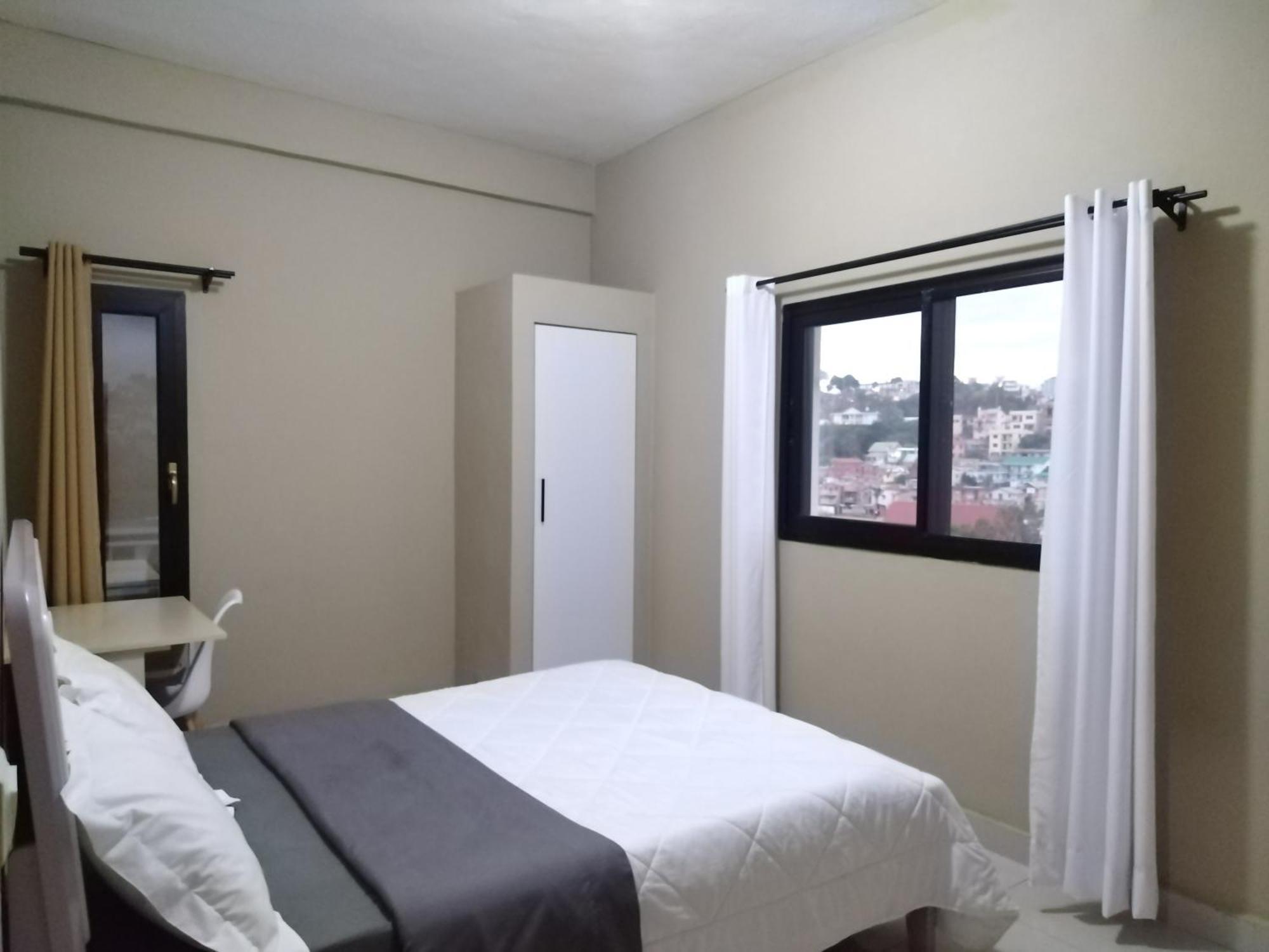 Milestone City Appartements - Avec Restaurant - Sans Coupure D'Electricite - Vues Imprenables Антананариву Екстериор снимка